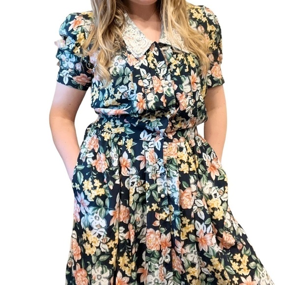 Karin Stevens Petites Vintage 80’s Floral Lace Embellished Midi Dress Size 12 - Picture 4 of 16